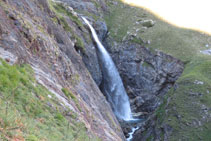 Cascada del barranco de Ossoue.