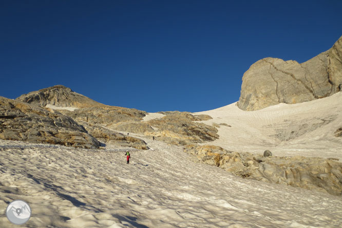 Del Gran Vignemale (3.298m) al Montferrat (3.219m) desde Ossoue 2 