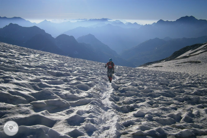 Del Gran Vignemale (3.298m) al Montferrat (3.219m) desde Ossoue 2 