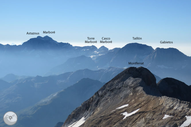 Del Gran Vignemale (3.298m) al Montferrat (3.219m) desde Ossoue 2 