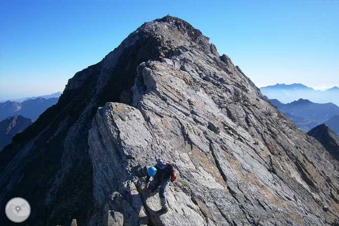 Del Gran Vignemale (3.298m) al Montferrat (3.219m) desde Ossoue 2 