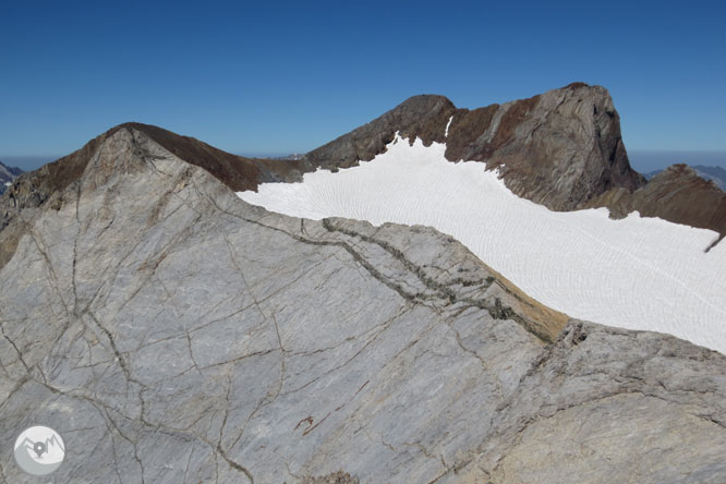 Del Gran Vignemale (3.298m) al Montferrat (3.219m) desde Ossoue 2 