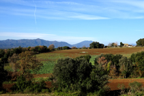 La masía de Can Guillots y las Guilleries.