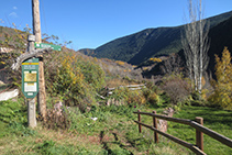 Punto de inicio del <i>Camino de la sierra de Freixa</i>.