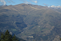 El valle de Àssua.