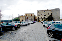 Aparcamiento en la plaza dels Bous.